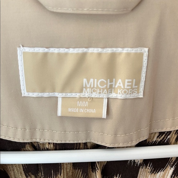 Michael Kors Tan Raincoat Trench Coat with Leopard Lining and Removable Hood - Picture 2 of 16